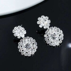 Elegant Luxury Encrusted snowflake Fashion Silver Earrings for women